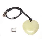 Jade de Chine avec cordon - pendentif coeur