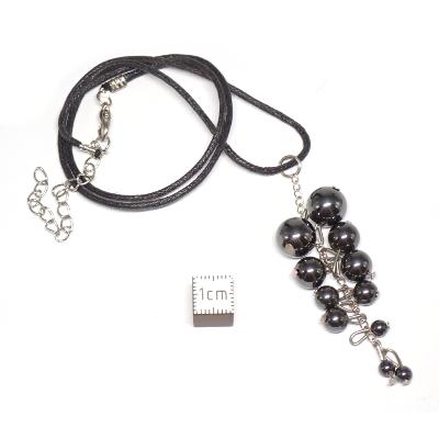 Hematite avec cordon - pendentif grappe