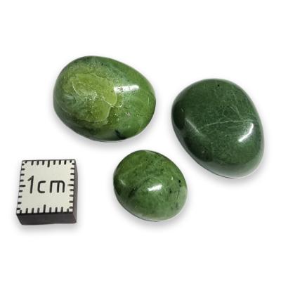 Jade du Canada - pierre roulée