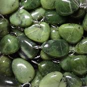 Jade du Canada - Pendentif pierre roulée