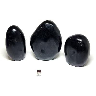 Tourmaline noire - Lot n°08 - Forme libre